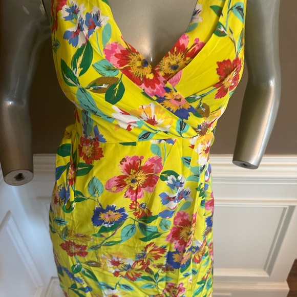 Kate Spade 100% Silk Floral Yellow Wrap Dress Sz 00 - Picture 3 of 6